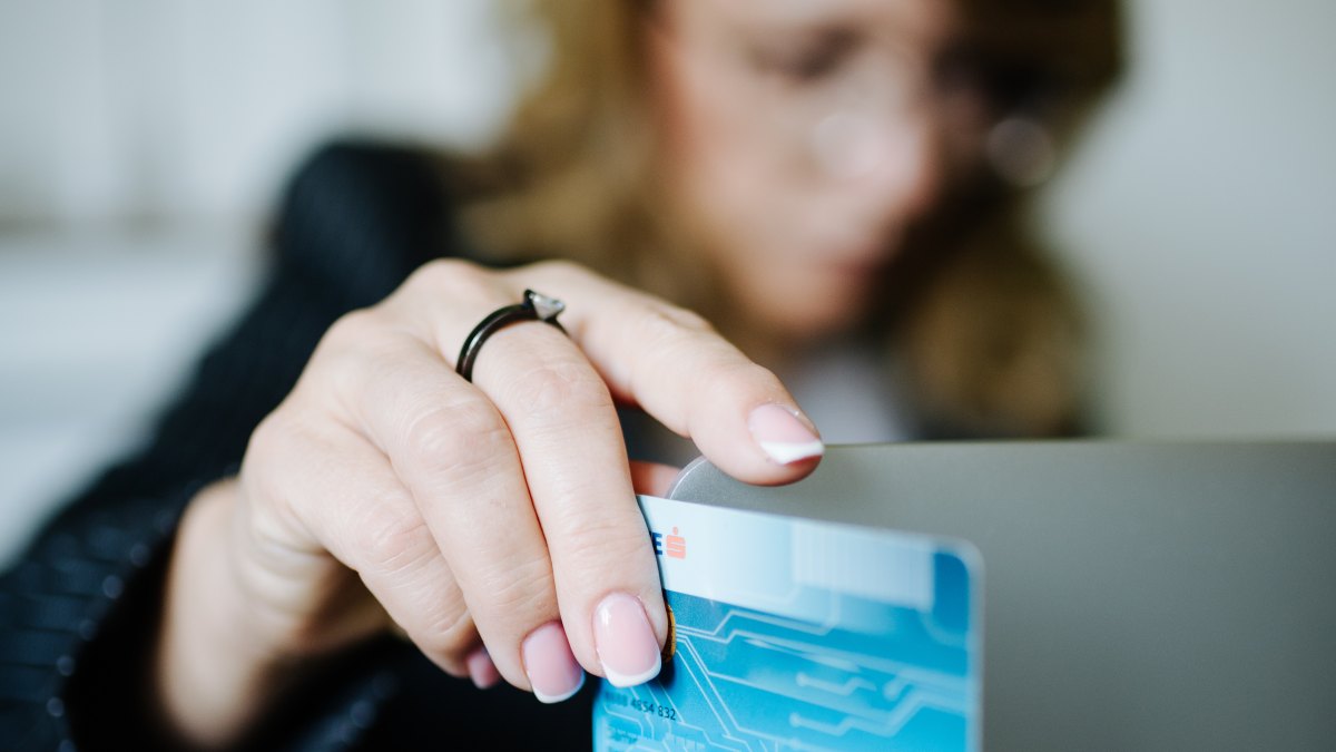 38x More Agent Purchases in a Month: Stripe Data Shows AI Assistants Now Spending Real Money on Link