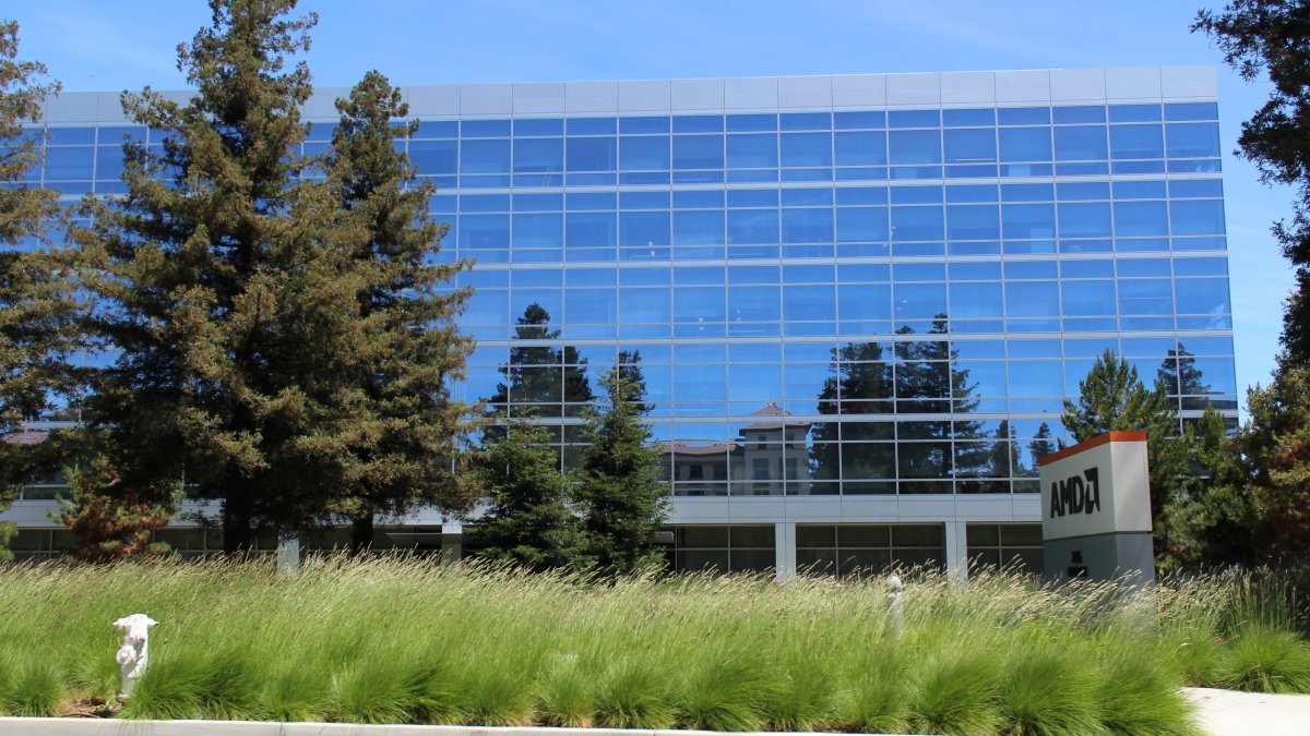AMD Puts an Agentic Assistant Inside Chip Design: Ross Automates FPGA Bring-Up, Timing Closure and PCB Review