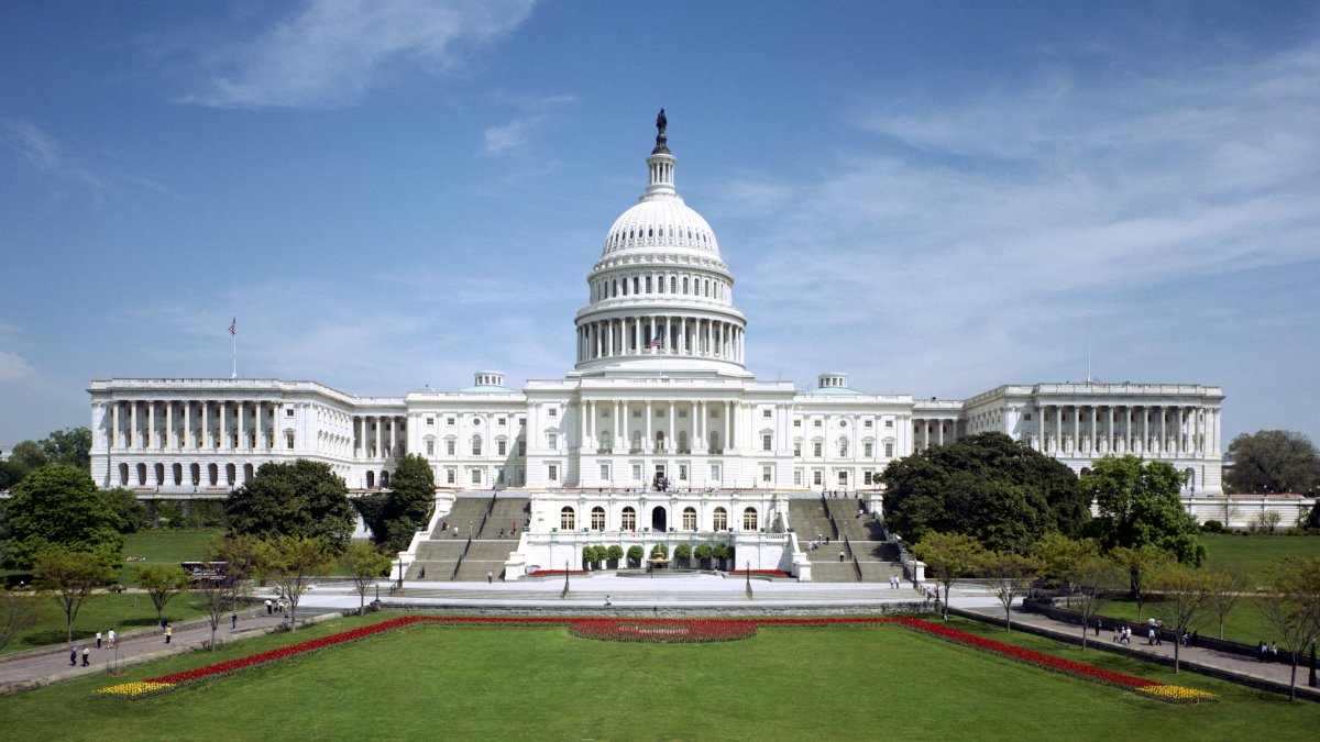 Anthropic Quietly Pitched Its Own AI Safety Bill to Congress: Government Could Halt a Model Only if It Risks 50 Deaths or $1 Billion in Damages