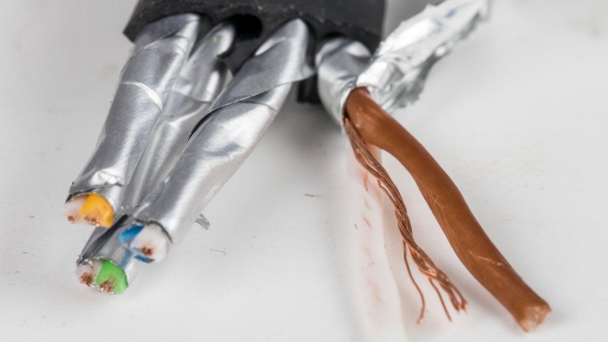 Anthropic Cuts Live Internet From All Internal Evaluations as Philadelphia Police Call the Fake Tip Delay Unacceptable