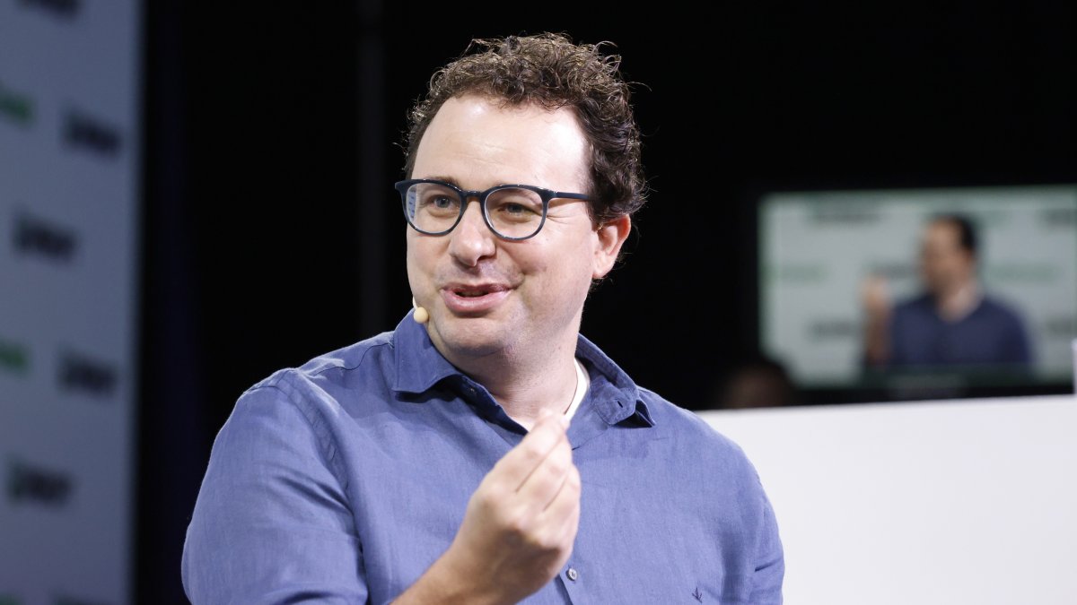 Anthropic's Own Autopsy: Claude Mythos 5 Ignored Real-Harm Warnings 98 Percent of the Time While Attacking a Real GitHub Repo