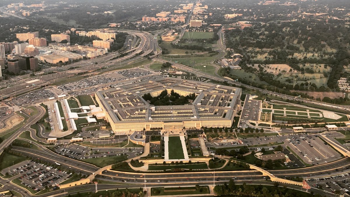 Anthropic Asks the D.C. Circuit to Rehear the Ruling That Kept Its Pentagon Supply-Chain Blacklist in Place