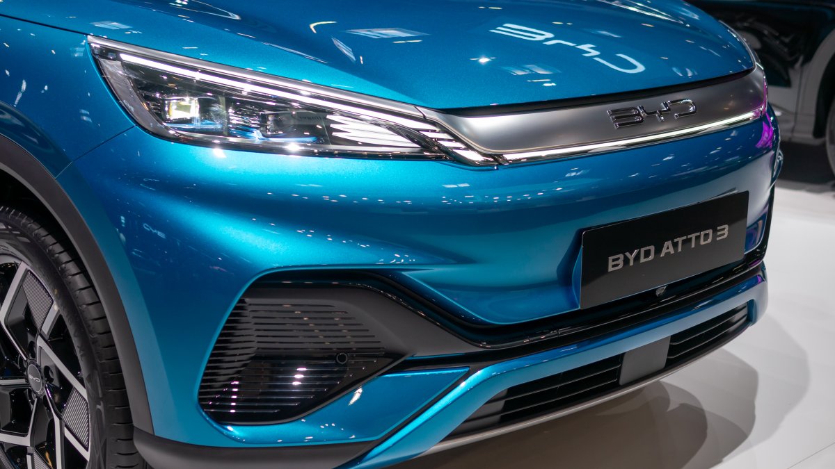 BYD Publishes the Face of Its First Self-Developed Humanoid in a Design Patent, Not a Launch Event