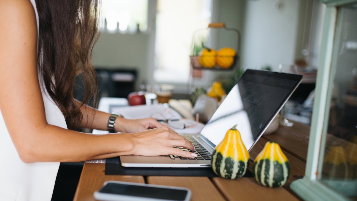 Claude Moves Into Google Docs, Sheets and Slides: Public Beta Brings In-Place Editing to All Paid Plans