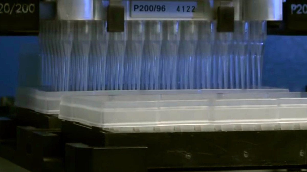 Google Grounds AI Agents in Wet-Lab Robots: a Digital Twin Lifted Aptamer Hit Rates to 42 Percent in Three Design Rounds