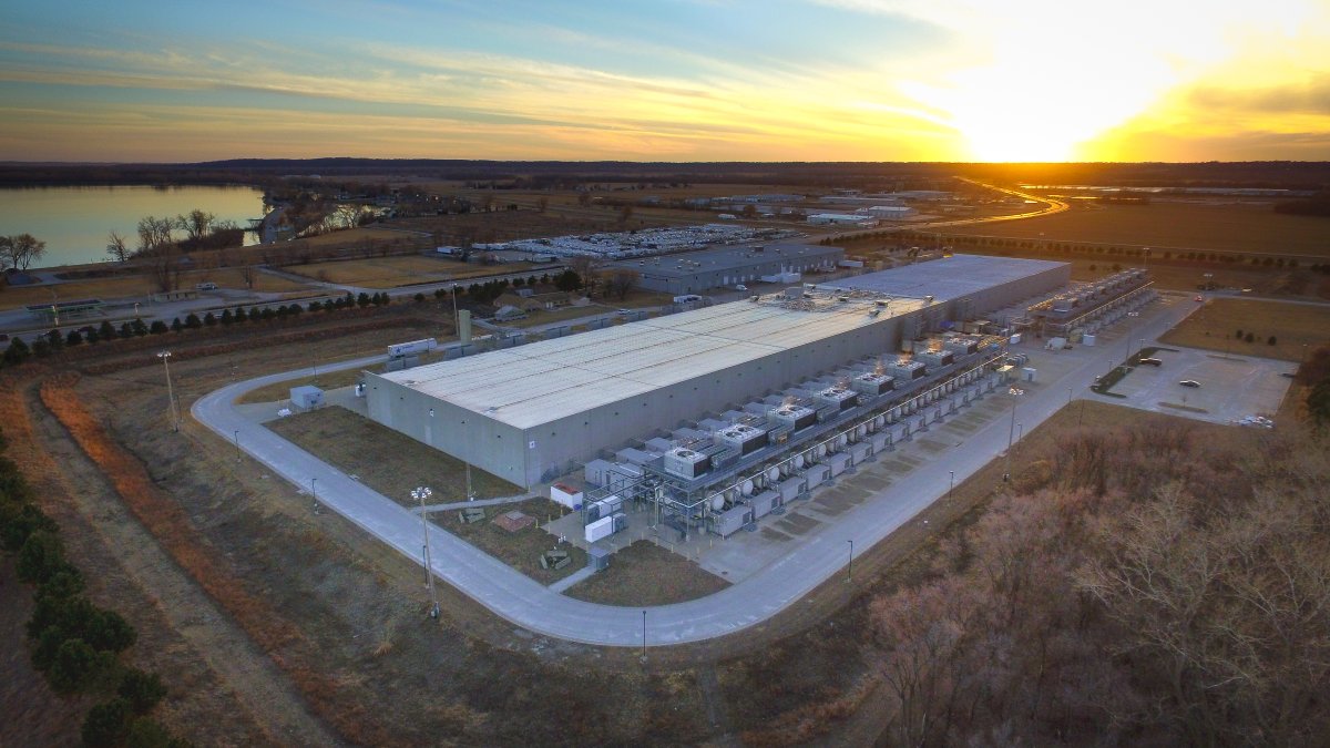 Google Expands Its Virtual Power Plant Tenfold to 1,070 Megawatts, Paying Homes and Businesses to Step Aside for AI Data Centers