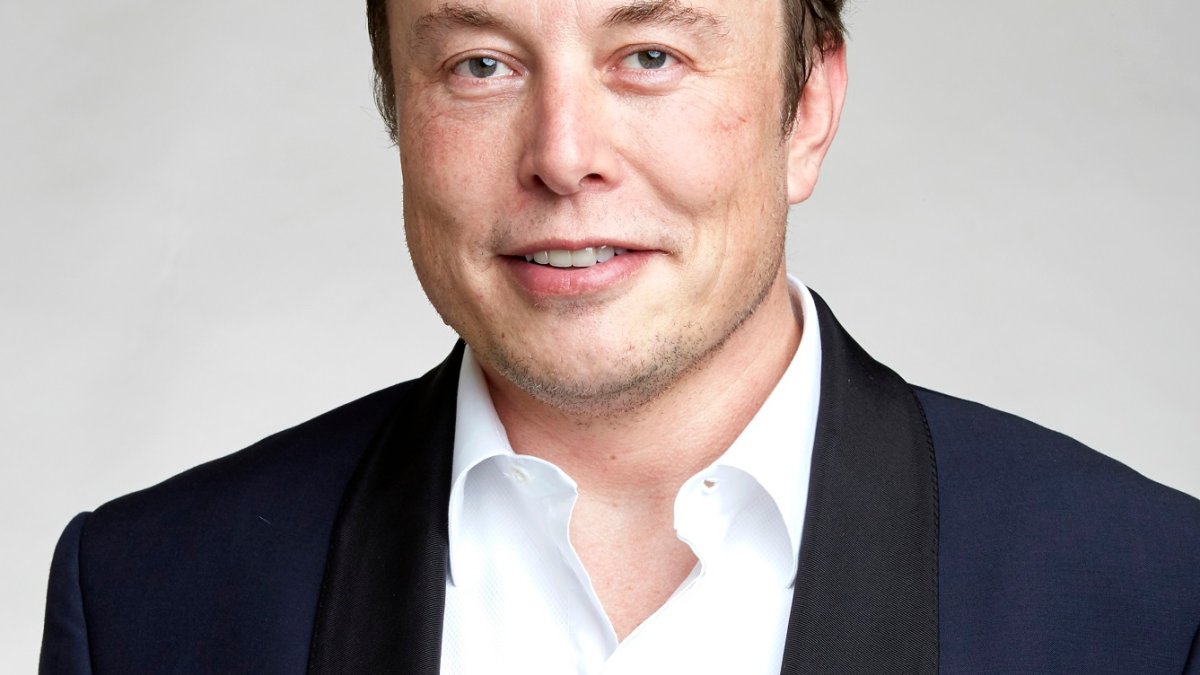 Musk Says Grok Bot Will Run on Anthropic's Claude Opus 5.5 — 'The Best Back End Model for Any Given Task' — With Midjourney and Suno in the Mix