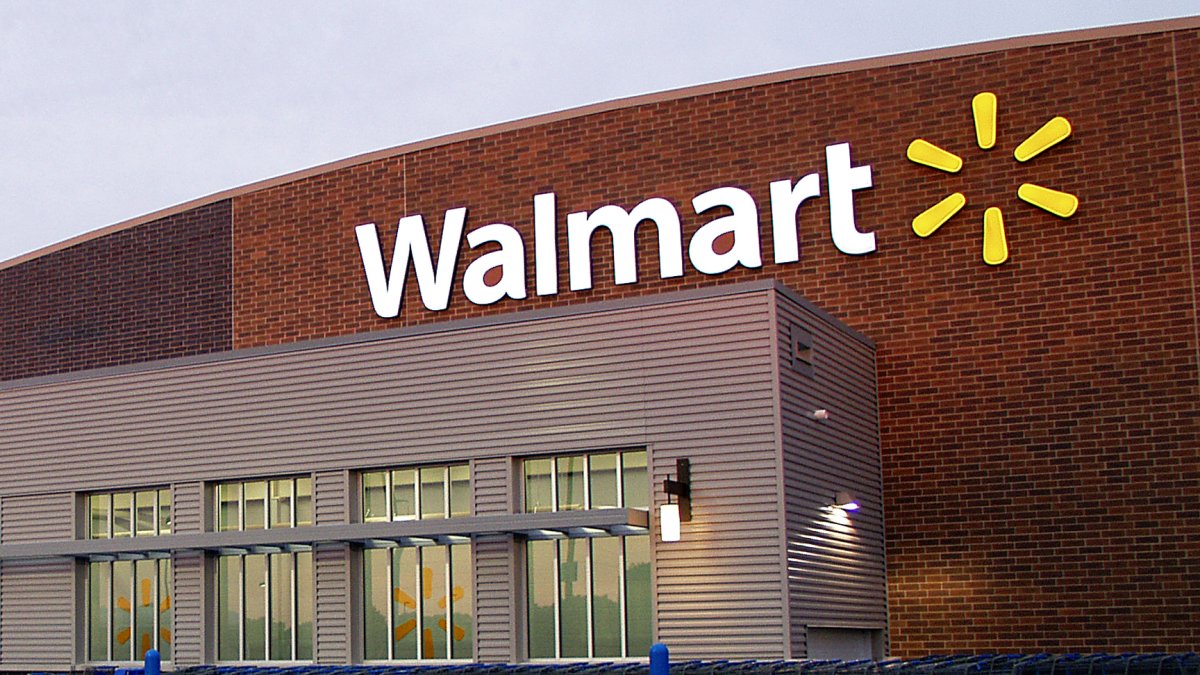 Walmart Opens Checkout to AI Agents: MCP Gateway, Spending Caps and a Rebuke to Amazon