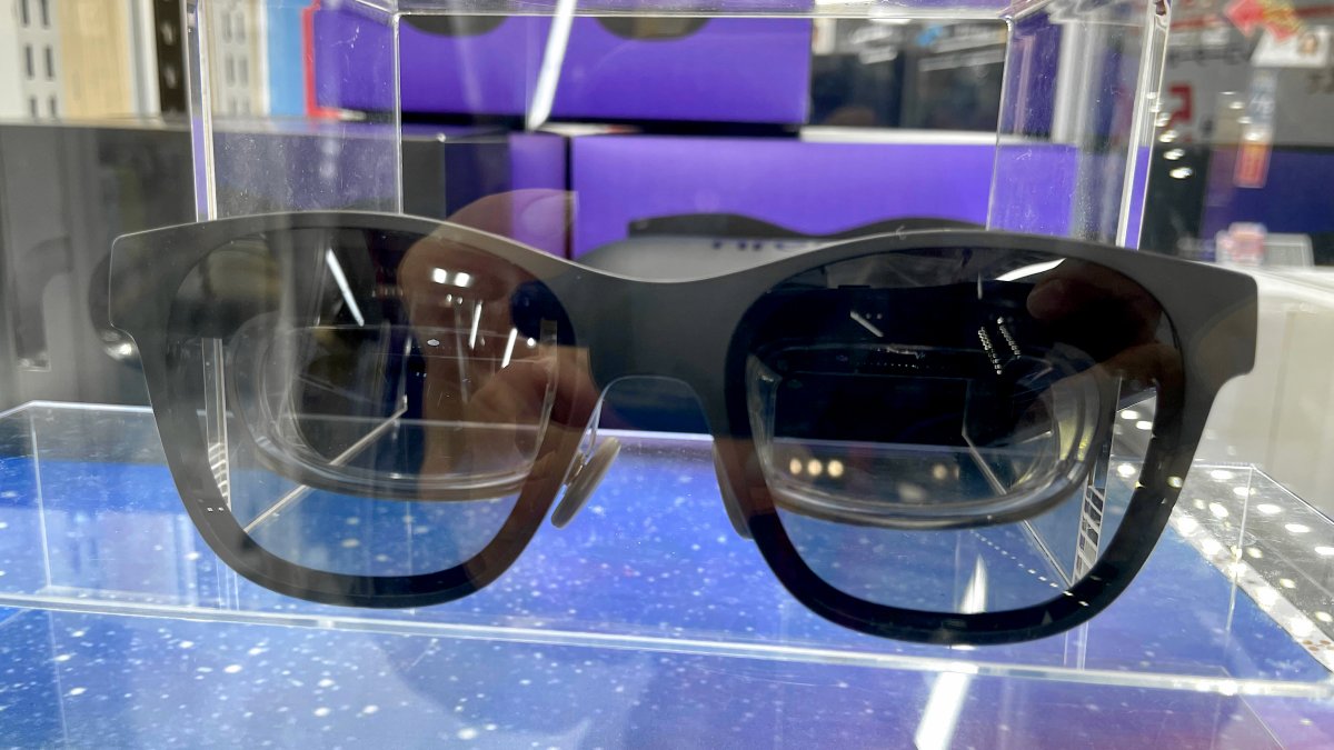 XREAL's Aura Puts Android XR and Gemini Into 95 Grams of Glasses for $1,099